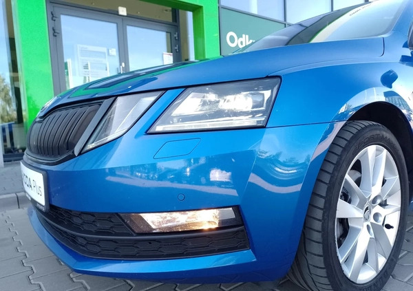 Skoda Octavia cena 67900 przebieg: 149374, rok produkcji 2019 z Trzciel małe 277